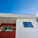 Apto 11 Com 2/4 Bairro Residencial Perto Da Praia
