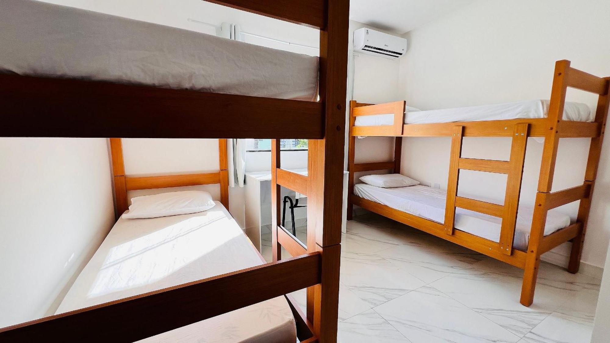 Apto 11 Com 2/4 Bairro Residencial Perto Da Holiday home *