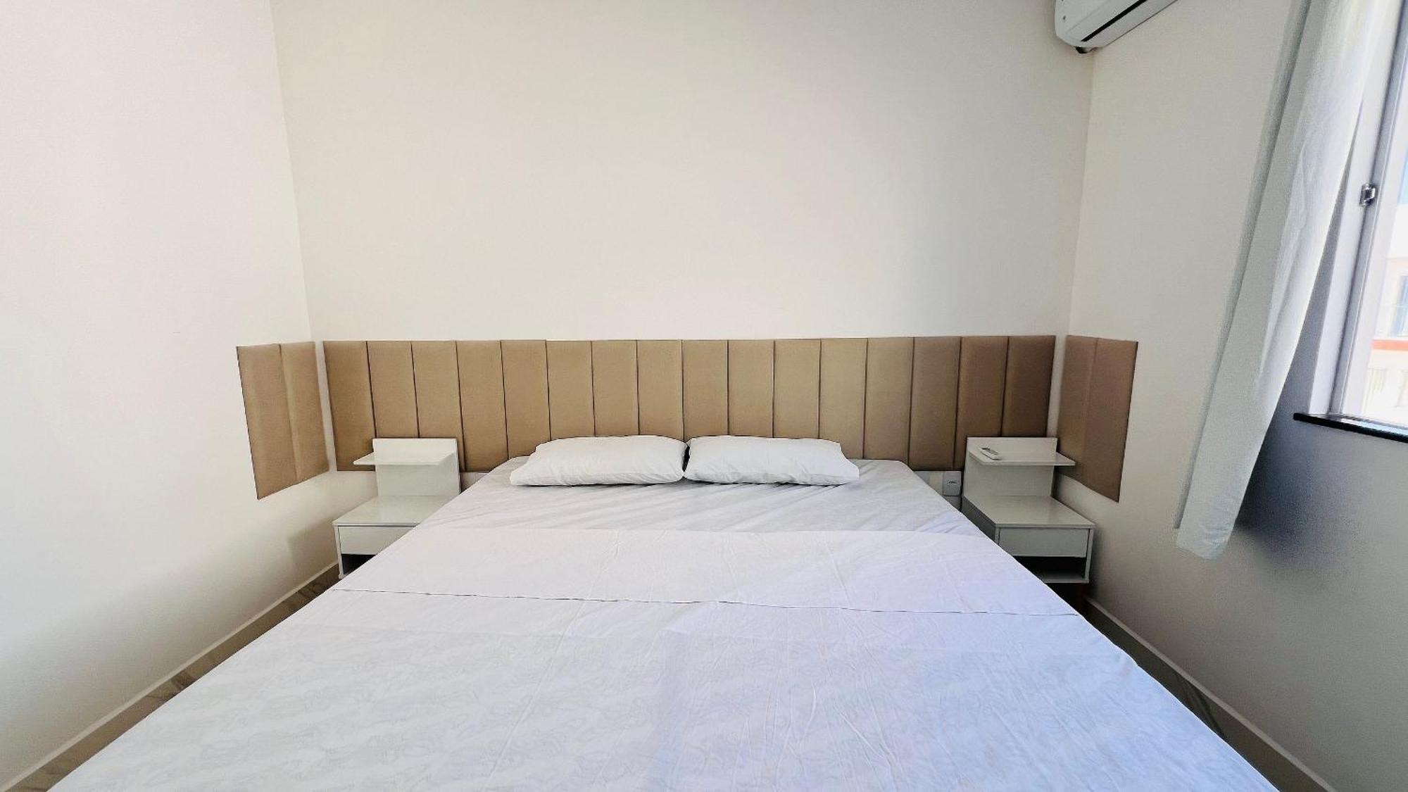 Apto 11 Com 2/4 Bairro Residencial Perto Da Porto Seguro